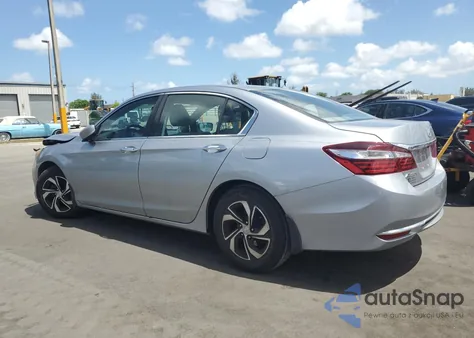 2017 Honda Accord Lx z USA, uszkodzony, nr VIN 1HGCR2F36HA119596